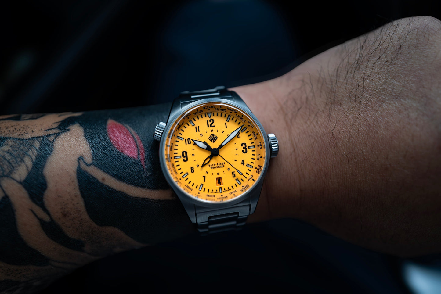 Balt-Pilot Worldtimer Solar Flare – Tsao Baltimore