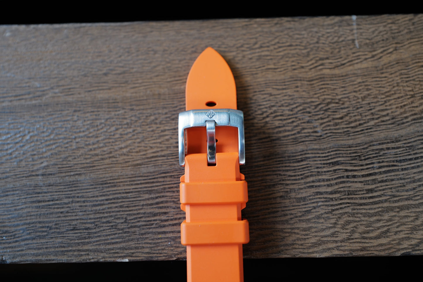 
                  
                    FKM Rubber Strap - Orange Watch Straps Tsao Baltimore 
                  
                