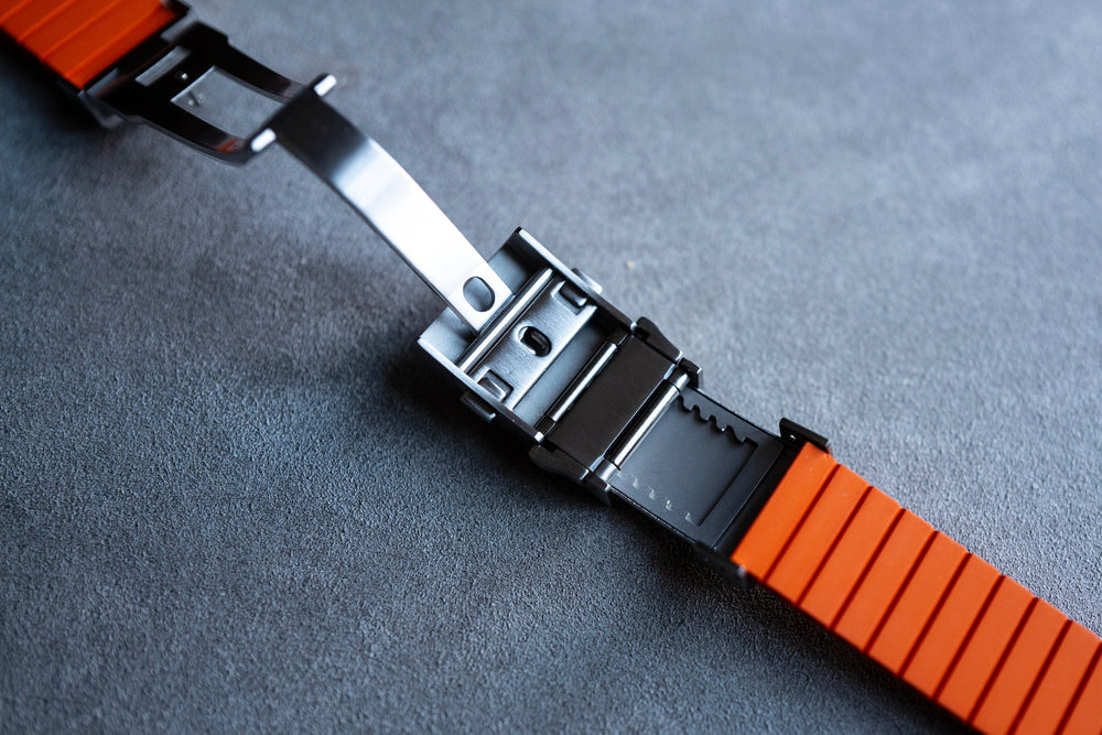 
                  
                    Torsk-Diver Pro FKM Rubber Strap - Orange Watch Straps Tsao Baltimore 
                  
                