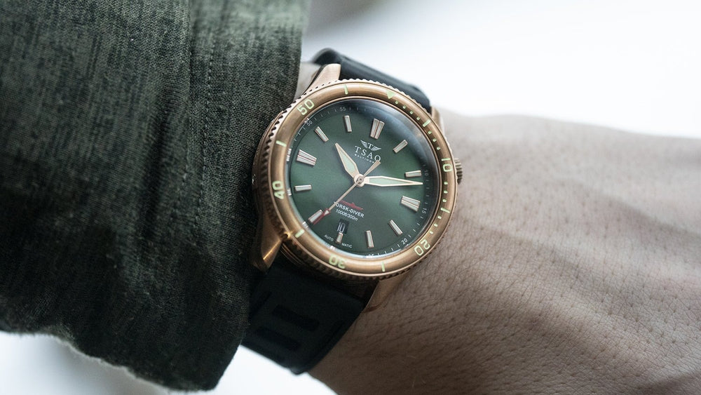 BRONZE TORSK-DIVER - EMERALD GREEN – Tsao Baltimore