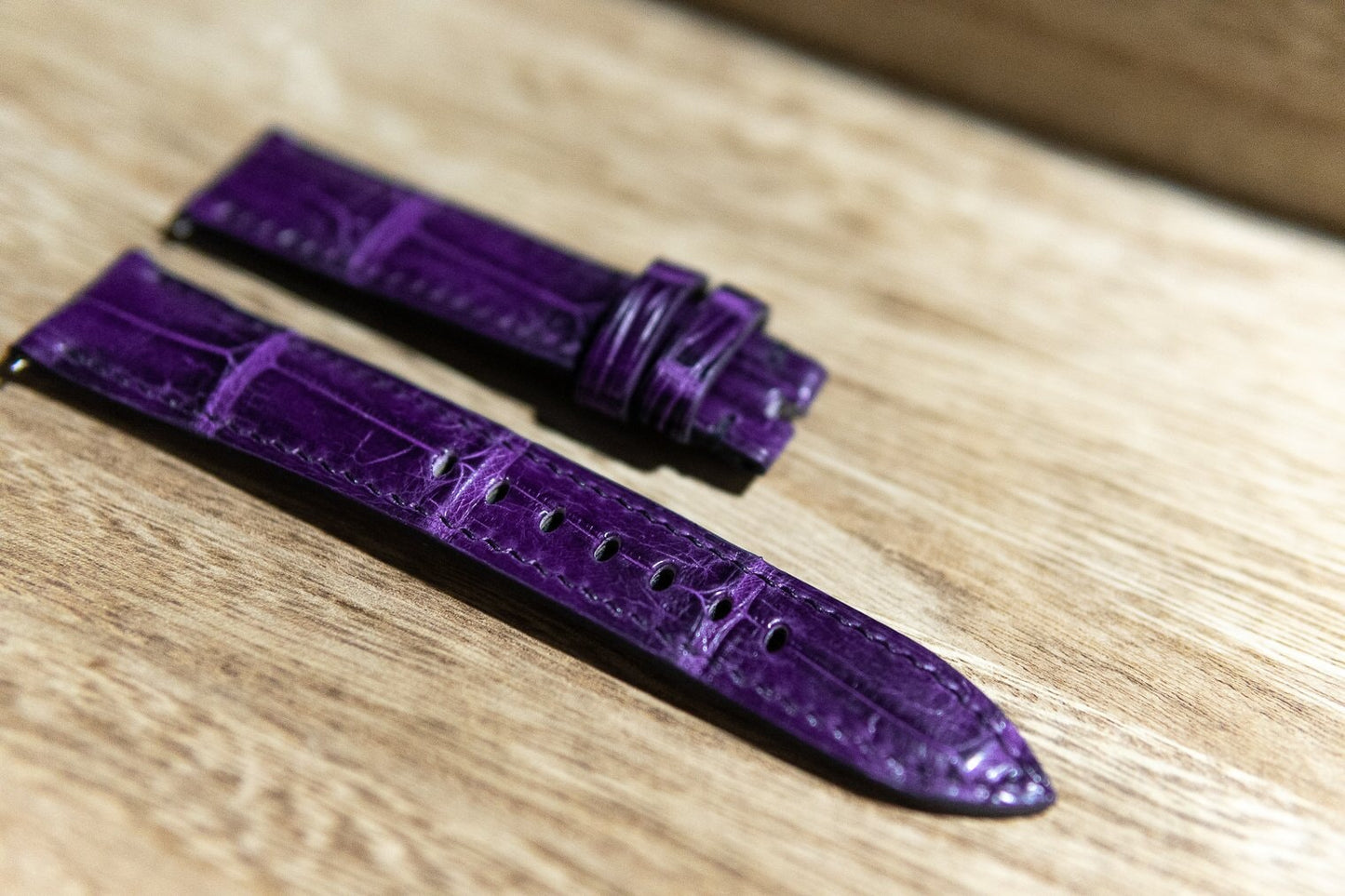 
                  
                    Genuine Alligator Strap - Raven Purple Tsao Baltimore 
                  
                