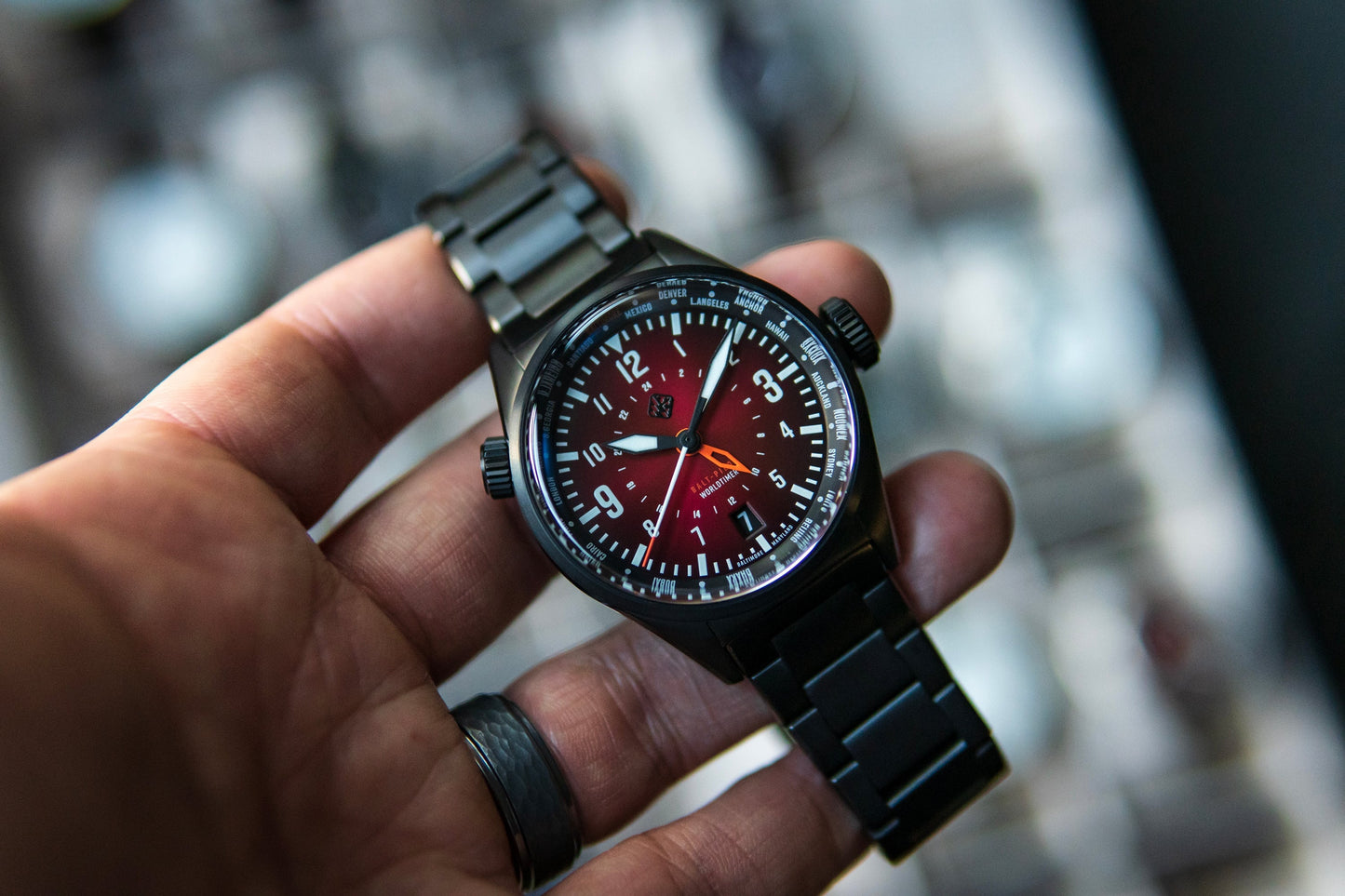 
                  
                    Balt-Pilot Worldtimer DLC Crimson Red Watches Tsao Baltimore 
                  
                
