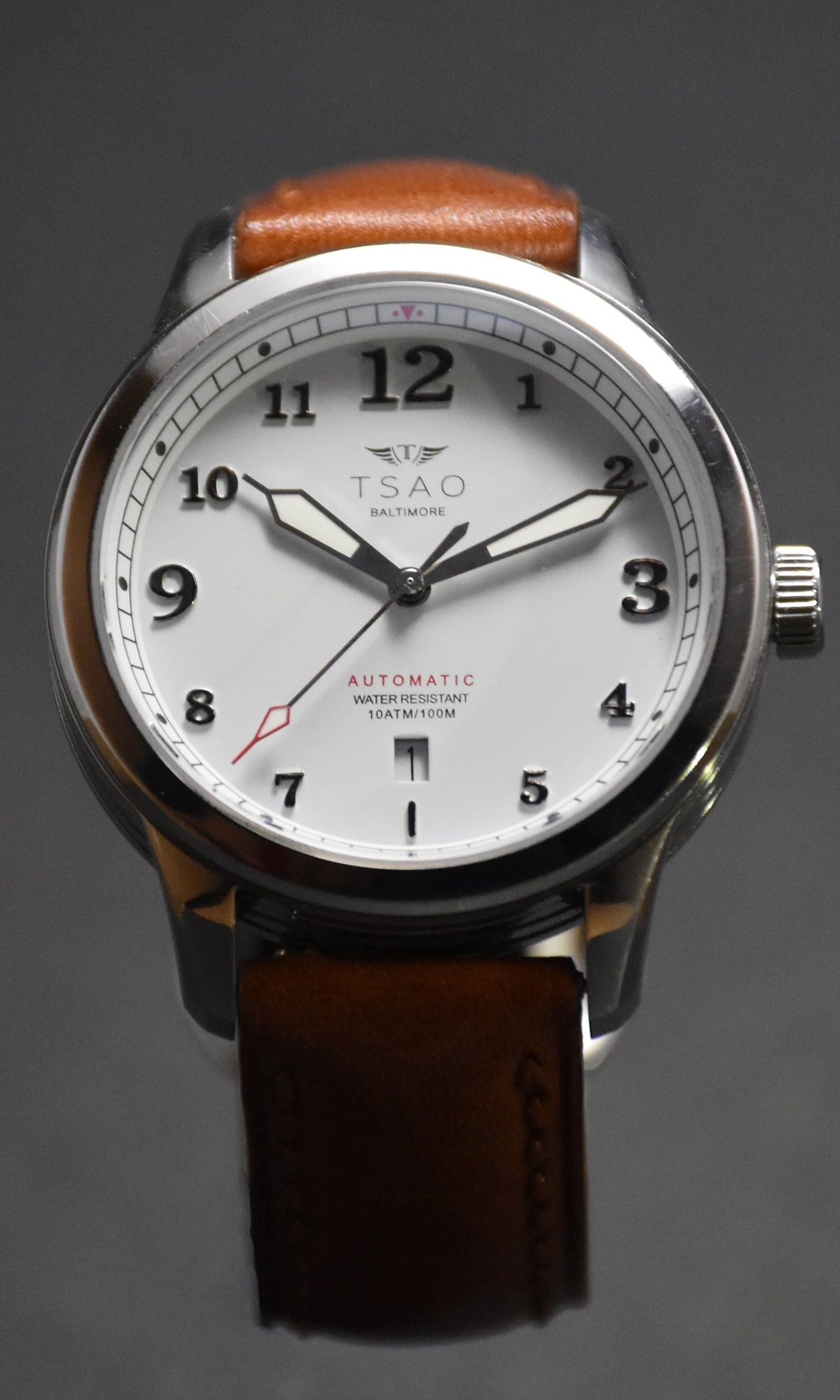 
                  
                    Founders Edition Silver White Watches Tsao Baltimore Saddle Brown Aged Large Strap 
                  
                